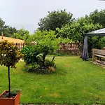 Semesterbostad Con Piscinajardinbarbacoa Pontevedra