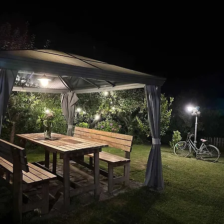 Con Piscinajardinbarbacoa Prázdninový dům Pontevedra