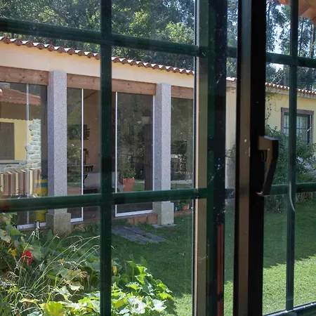 Con Piscinajardinbarbacoa *