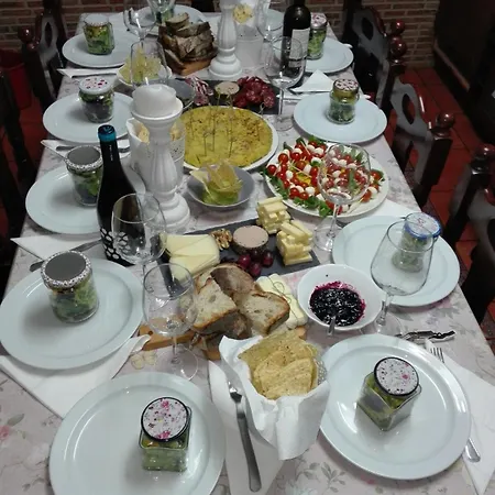 Con Piscinajardinbarbacoa Pontevedra